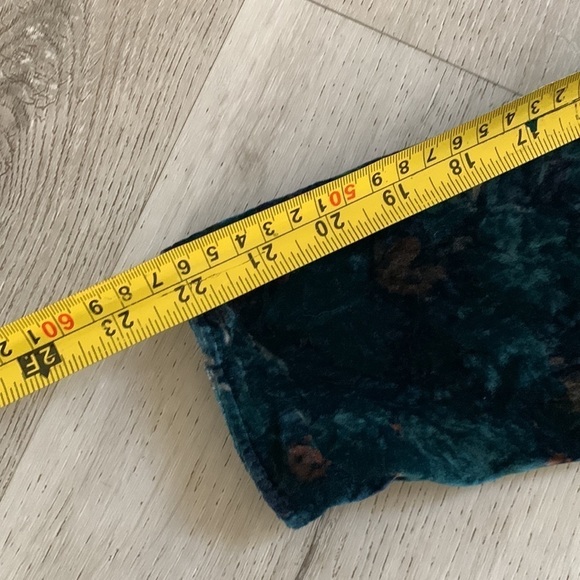 ZARA Asymmetrical Shoulder Crushed Velvet‎ Midi Dress in Emerald size S Holidays - Picture 11 of 16